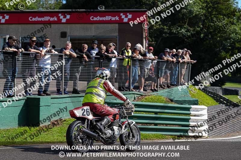 Vintage motorcycle club;eventdigitalimages;mallory park;mallory park trackday photographs;no limits trackdays;peter wileman photography;trackday digital images;trackday photos;vmcc festival 1000 bikes photographs